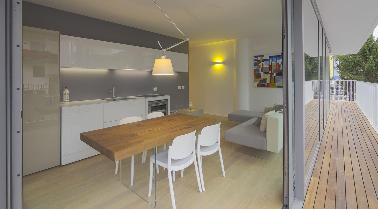Aparthotel Shine